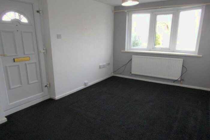 1 Bedroom Flat To Rent In Kelswick Drive, Nelson BB9