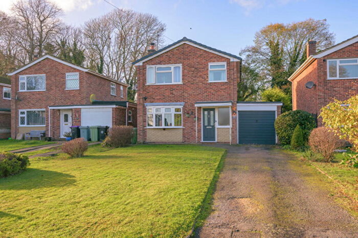 3 Bedroom Detached House For Sale In Manor Road In Barrowby, Grantham, NG32