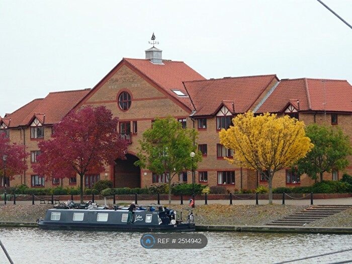 1 Bedroom Flat To Rent In Cumberland Close, Bristol, BS1