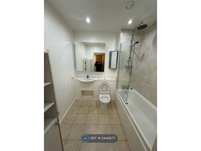1 Bedroom Flat To Rent In Devons Road, London, E3