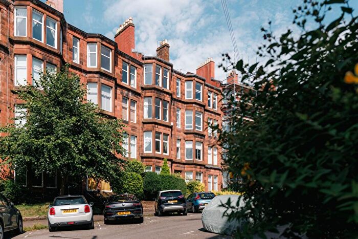 2 Bedroom Flat For Sale In Novar Drive, Hyndland, G12