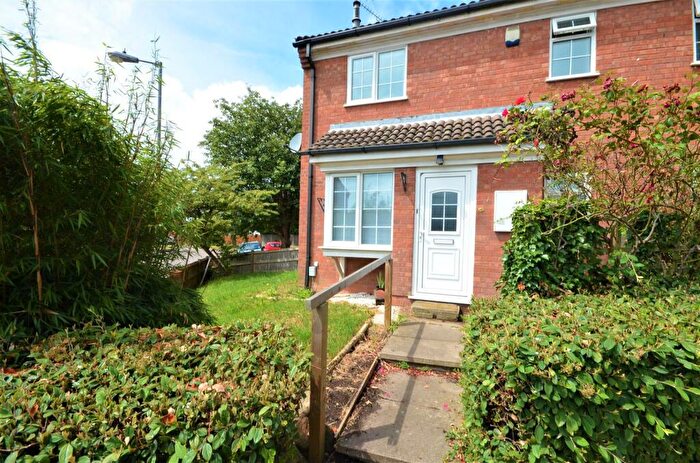 1 Bedroom Cluster House To Rent In Kelling Close, Luton, LU2