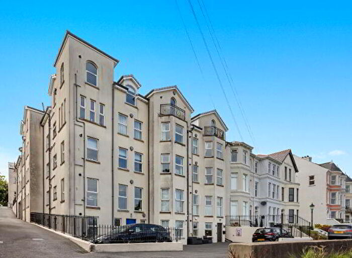 3 Bedroom Apartment / Flats For Sale In Flat, Pickie Terrace, Bangor, BT20