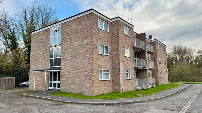 1 Bedroom Flat For Sale In Sheridan Court, London Road, Newbury, RG14