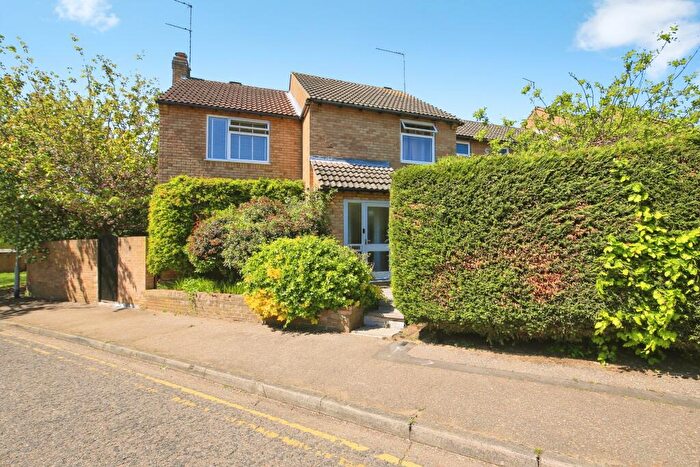 3 Bedroom Terraced House For Sale In Longthorpe, Peterborough, PE3