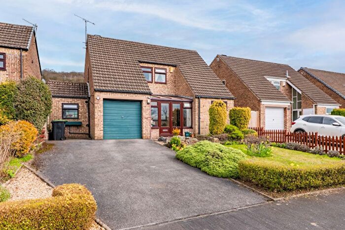 3 Bedroom Detached House For Sale In Park Avenue, Darley Dale, DE4