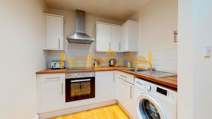 1 Bedroom Flat To Rent In Renaissance House, Boulevard, Hull, HU3