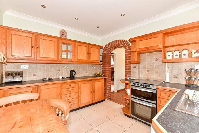 3 Bedroom End Of Terrace House For Sale In Rectory Lane, Saltwood, Hythe, Kent, CT21