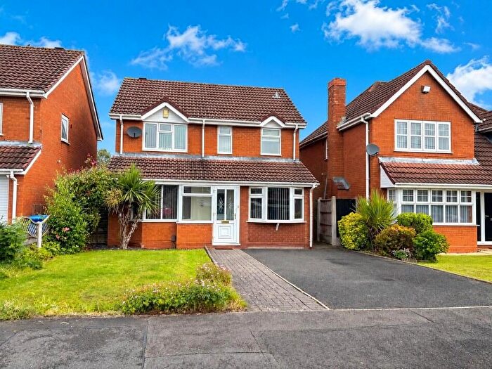 3 Bedroom Detached House For Sale In School Lane, Burntwood, WS7