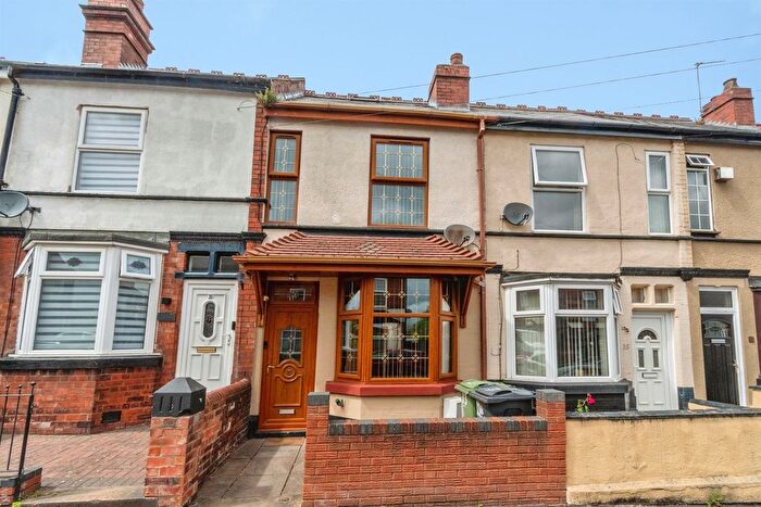 3 Bedroom Terraced House For Sale In Franchise Street, Wednesbury, WS10