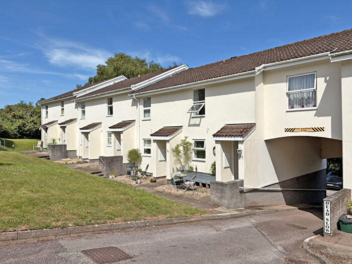 3 Bedroom Terraced House To Rent In Chapel Street, Sidbury, EX10