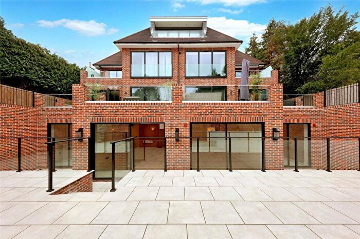 2 Bedroom Apartment For Sale In Ledborough Lane, Beaconsfield, Buckinghamshire, HP9