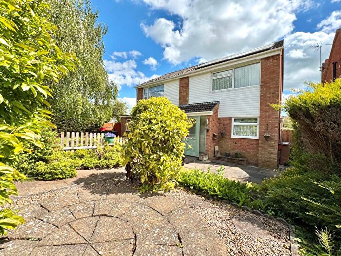 3 Bedroom Semi-Detached House For Sale In Swift Close, Melton Mowbray, LE13