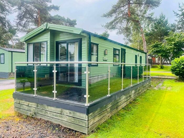 3 Bedroom Mobile/park Home For Sale In Lowther, Penrith, CA10