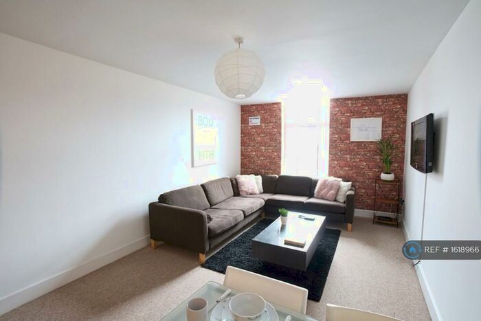 2 Bedroom Flat To Rent In Avenue Lane, Bournemouth, BH2