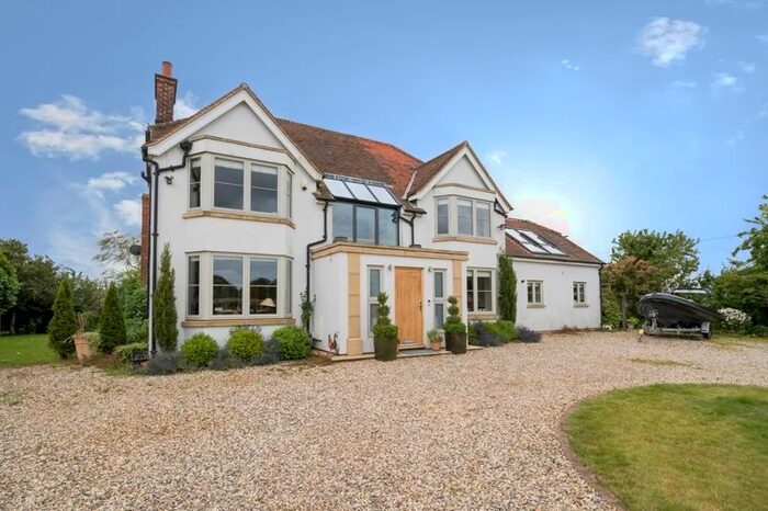 5 Bedroom Detached House To Rent In Windmill Lane, Wheatley, Oxford, OX33