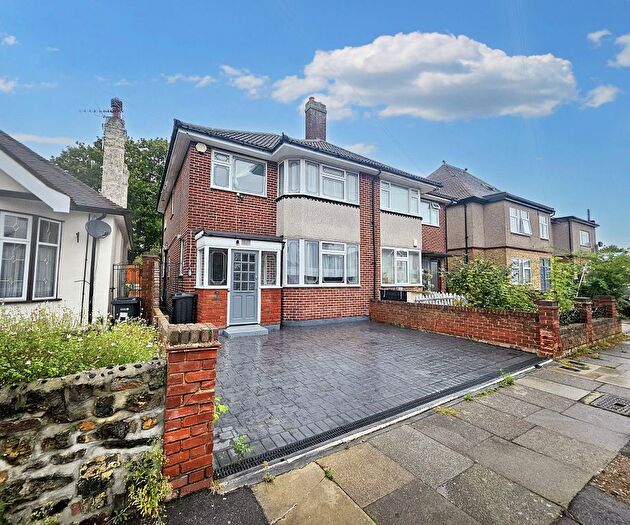 3 Bedroom Semi-Detached House To Rent In Epsom Road, Ilford, IG3