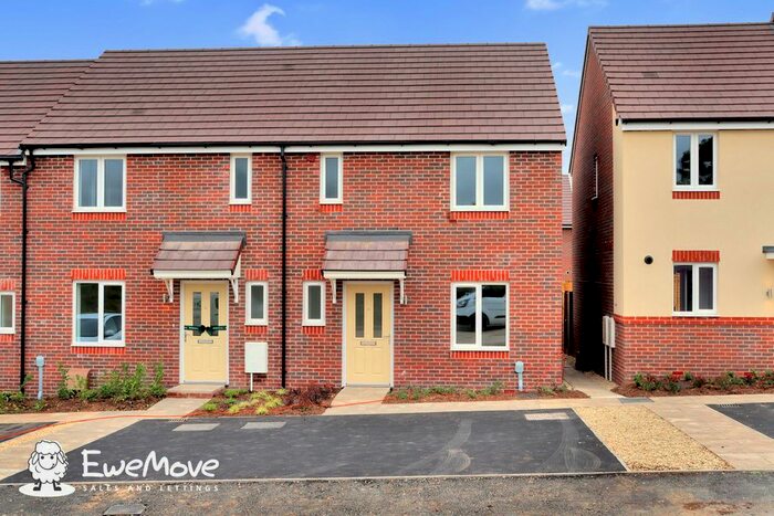 3 Bedroom Semi-Detached House To Rent In Fosbury Crescent, Coate, Swindon, SN3