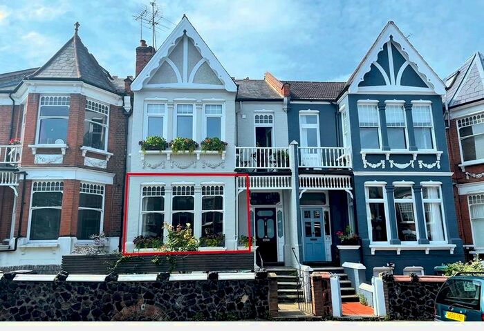 2 Bedroom Flat To Rent In Roseberry Gardens, Crouch End, Priory Park, London, N8