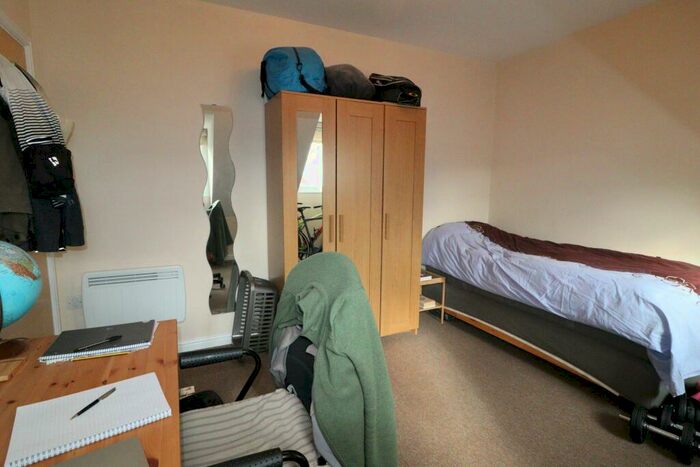 1 Bedroom Flat For Sale In Holland Close, Loughborough, LE11