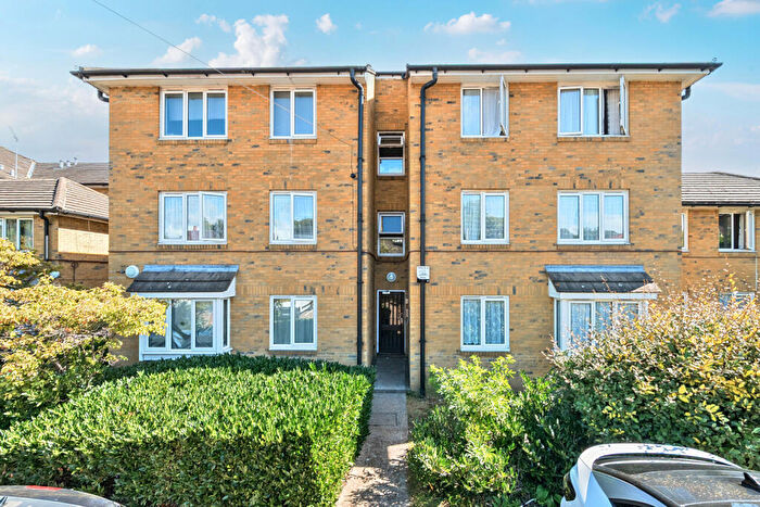 1 Bedroom Apartment For Sale In Malyons Road, London, SE13