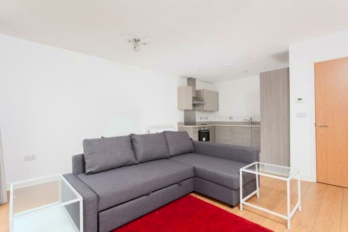 2 Bedroom Apartment To Rent In Palladian, Victoria Bridge Road, Bath, BA2