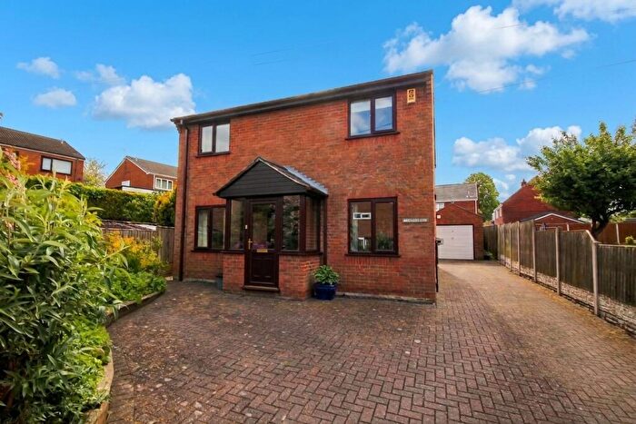 4 Bedroom Detached House For Sale In Smiths Lane, Weaverham, CW8