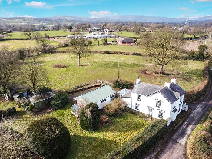 3 Bedroom Detached House For Sale In Daywell, Gobowen, Oswestry, Shropshire, SY10