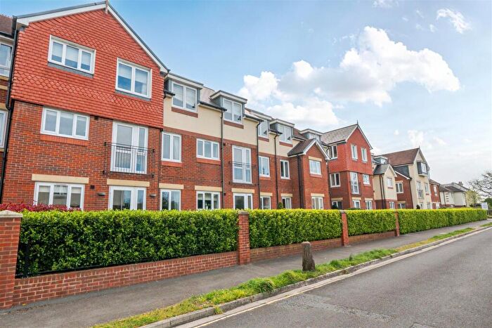 1 Bedroom Retirement Property For Sale In Rothesay Lodge, Highcliffe, Christchurch, Dorset, BH23