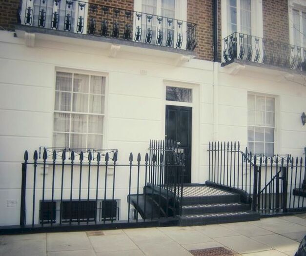 2 Bedroom Flat To Rent In Denbigh Street, London, SW1