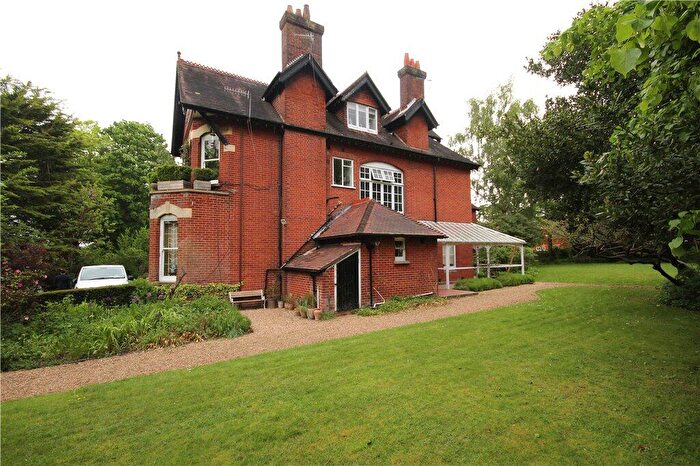 1 Bedroom Apartment To Rent In Cranley Road, Guildford, Surrey, GU1