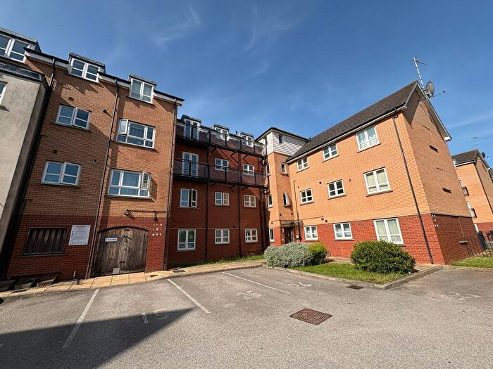 2 Bedroom House To Rent In River View, Northampton, NN4