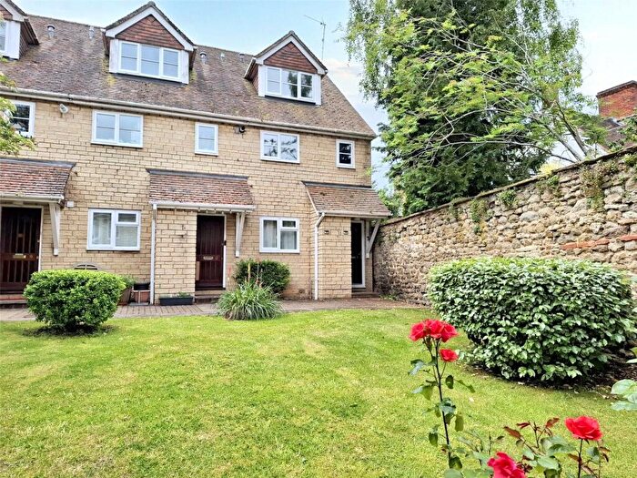 2 Bedroom House To Rent In Regent Mews, Gloucester Street, Faringdon, Oxfordshire, SN7
