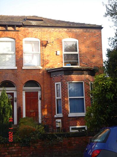 10 Bedroom Semi-Detached House To Rent In Victoria Road, Fallowfield, M14