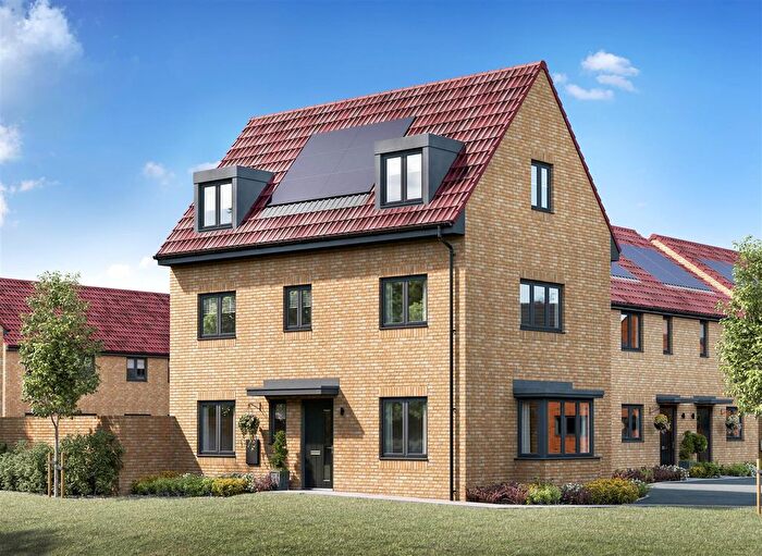 4 Bedroom Property To Rent In Kingsfield Park, Hull, HU7