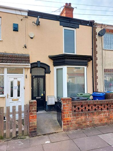 3 Bedroom Terraced House To Rent In Weelsby Street, Grimsby, DN32