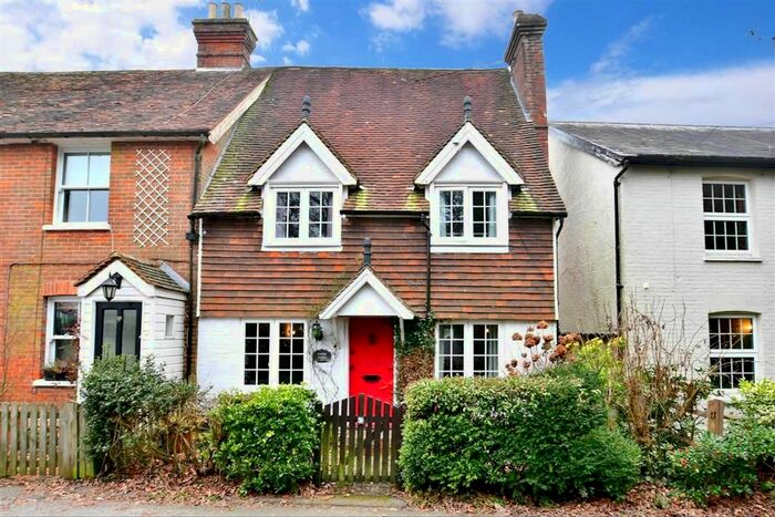 3 Bedroom Cottage For Sale In Monks Lane, Wadhurst, East Sussex, TN5