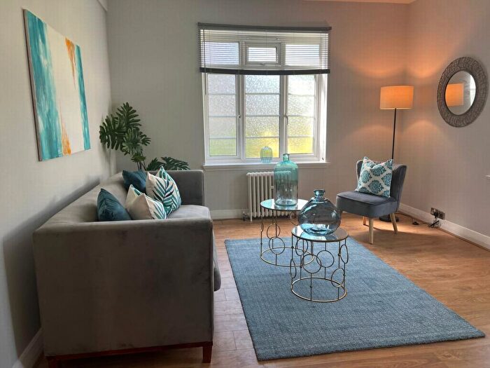 3 Bedroom Flat To Rent In Greville Hall, Greville Place, London, NW6