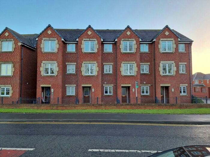 5 Bedroom Terraced House To Rent In Mowbray Court, Stakeford Lane, Choppington, Northumberland, NE62