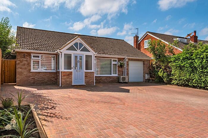 3 Bedroom Detached Bungalow For Sale In Barrow Close, Marlborough, SN8