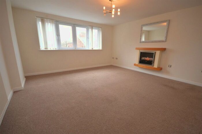 2 Bedroom Flat To Rent In Park Hall, The Cloisters, Ashbrooke, Sunderland, Tyne &amp; Wear SR2