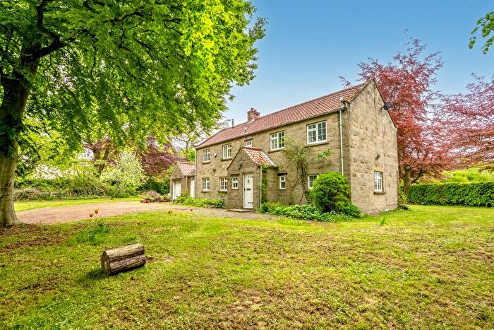 4 Bedroom Detached House For Sale In Kilburn, York, YO61