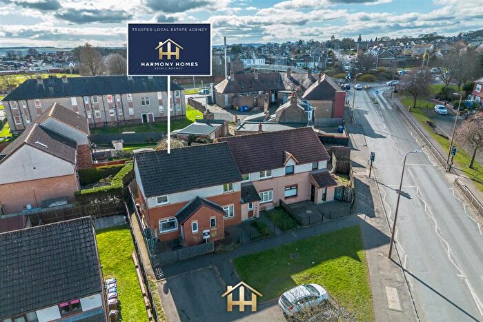 2 Bedroom End Of Terrace House For Sale In Kingennie Court, Dundee, DD4