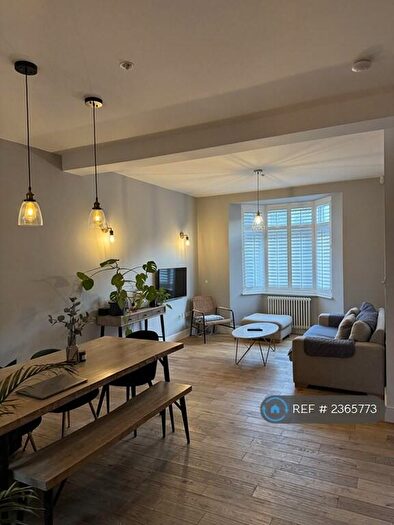 4 Bedroom Terraced House To Rent In Churchbury Road, Enfield, EN1