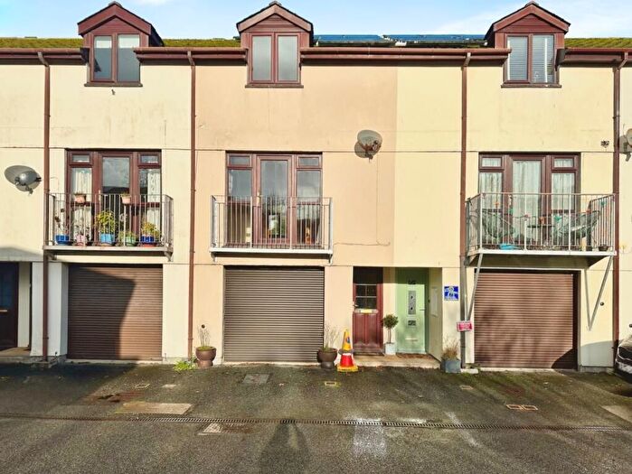 2 Bedroom Terraced House To Rent In Monument Road, Helston, TR13