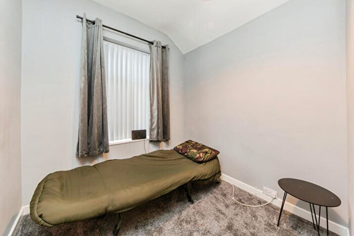 3 Bedroom Terraced House For Sale In Catherine Street, Crewe, Cheshire, CW2