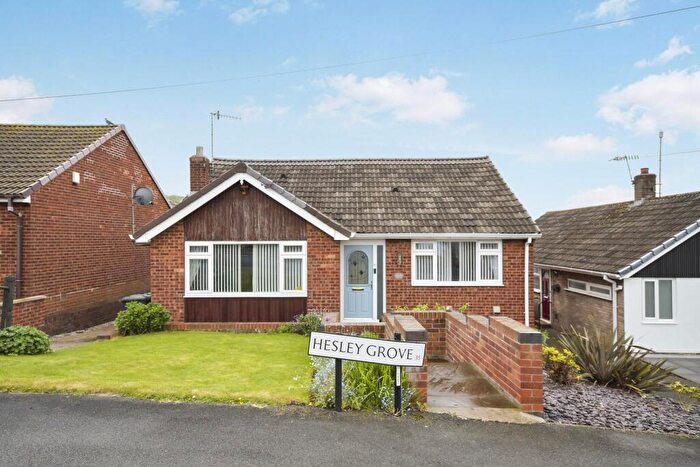 3 Bedroom Bungalow For Sale In Hesley Grove, Chapeltown, Sheffield, S35