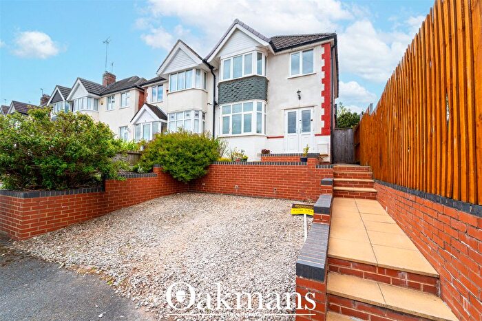 3 Bedroom Semi-Detached House For Sale In Dockar Road, Birmingham, B31