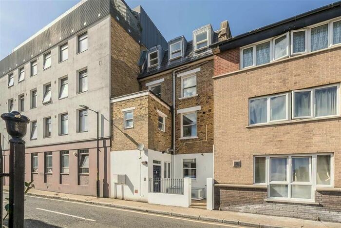 2 Bedroom Flat To Rent In Southwark Bridge Road, London, SE1