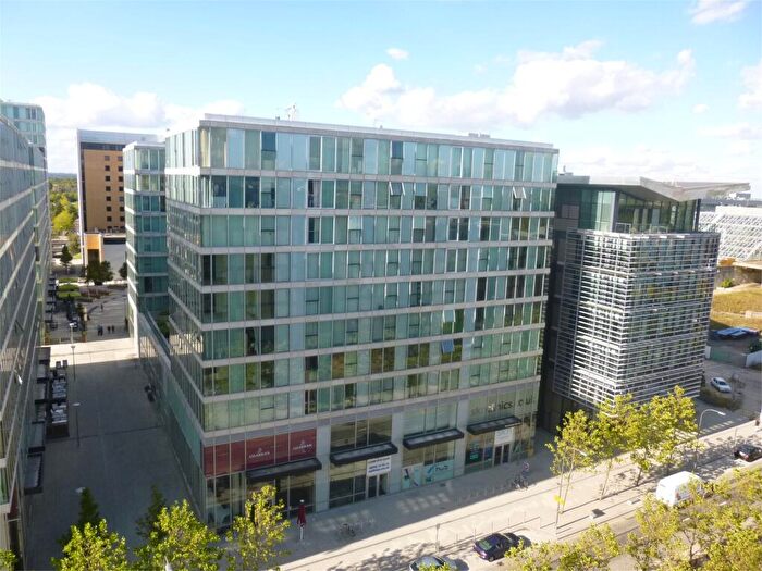 2 Bedroom Flat To Rent In Witan Gate, Milton Keynes, MK9